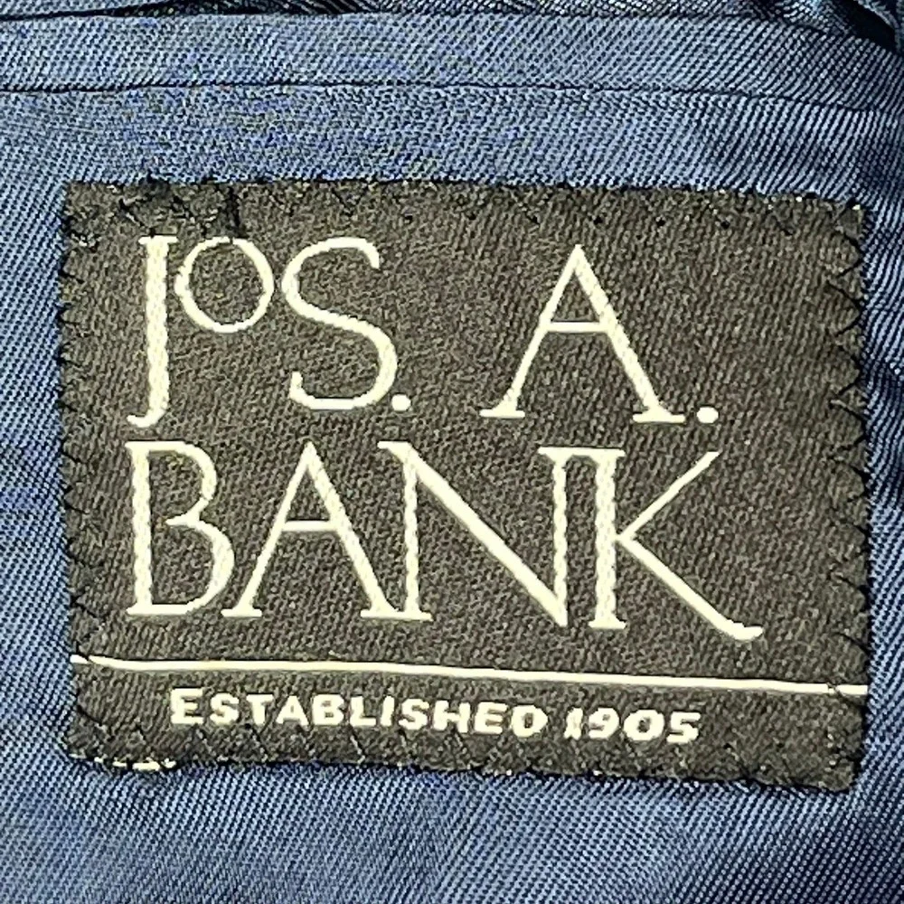Jos. A. Bank elevate your